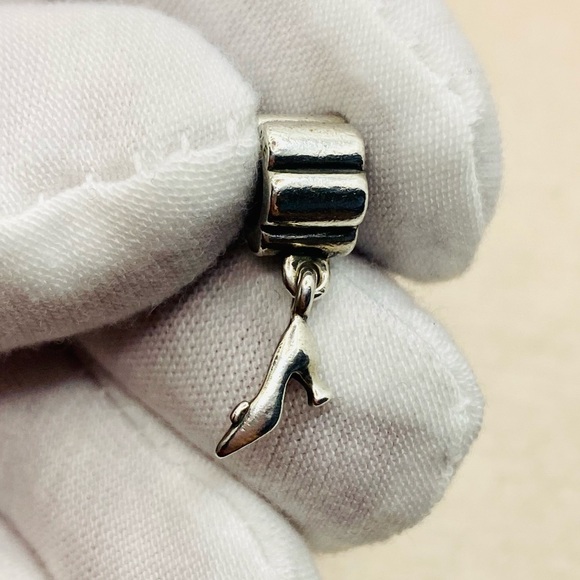 EUC Pandora 790420 Sterling Silver Stiletto Shoe Dangle Charm - Picture 4 of 10